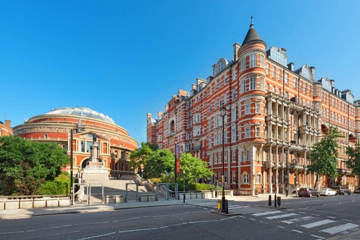 1-Bed Apartment, Close To Kensington Olympia With Free Wi-Fi & Netflix London Exterior photo